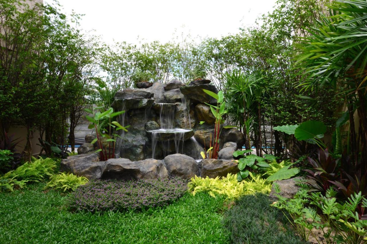 Grand Bs Airport Suvarnabhumi מלון